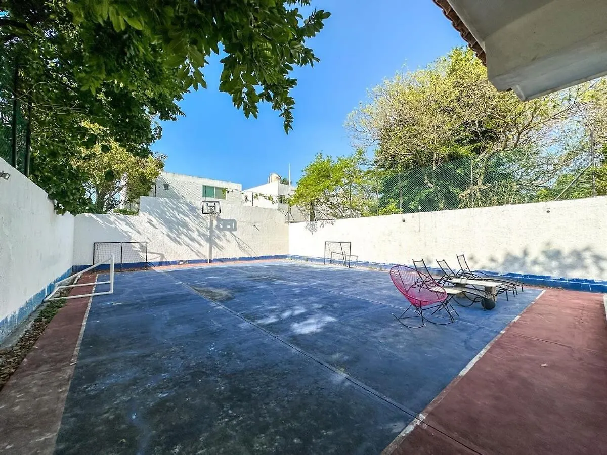 Loft Omega Para 2 Personas Con Piscina Y Billar メリダ アパート